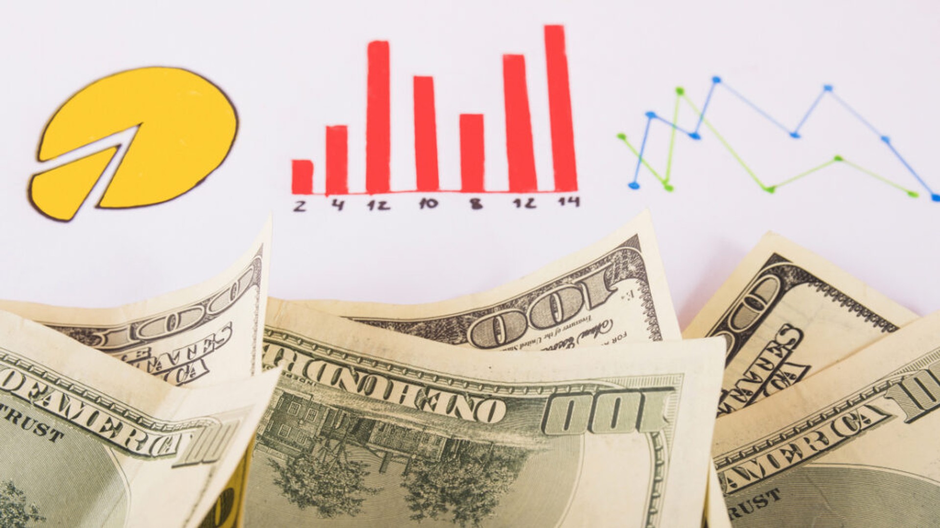 Sân vận động với các biểu đồ phân tích trận đấu thể thao